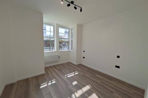 undefined, London road, Redhill, Redhill