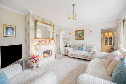 3 bedroom detached bungalow for sale, Lawn Close, Torquay TQ2
