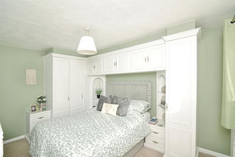 4 bedroom semi-detached house for sale, Cowden Walk, St. Leonards-On-Sea