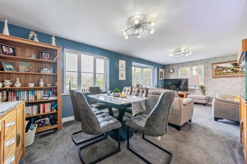 4 bedroom detached house for sale, Scarborough Close, Grantham