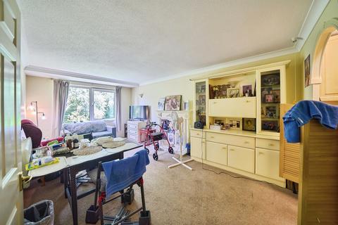 1 bedroom apartment for sale, Elstree Road, Bushey Heath, Bushey