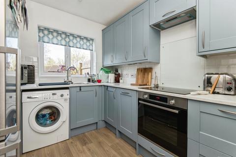 2 bedroom end of terrace house for sale, Honeylands Drive, Exeter