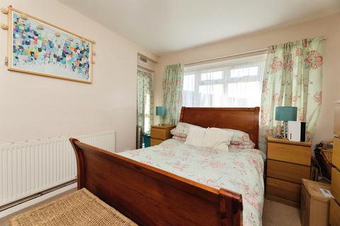 undefined, Lansbury Avenue, Barking