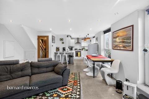 undefined, Mansford Street, London