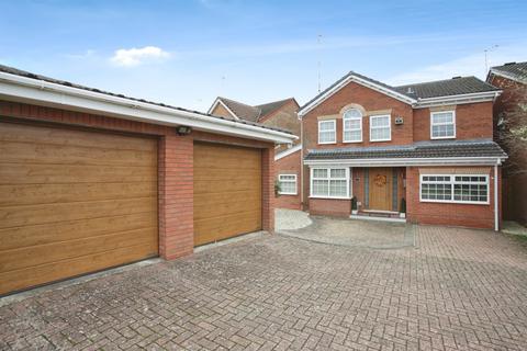 4 bedroom detached house for sale, Staveley Way, Rugby