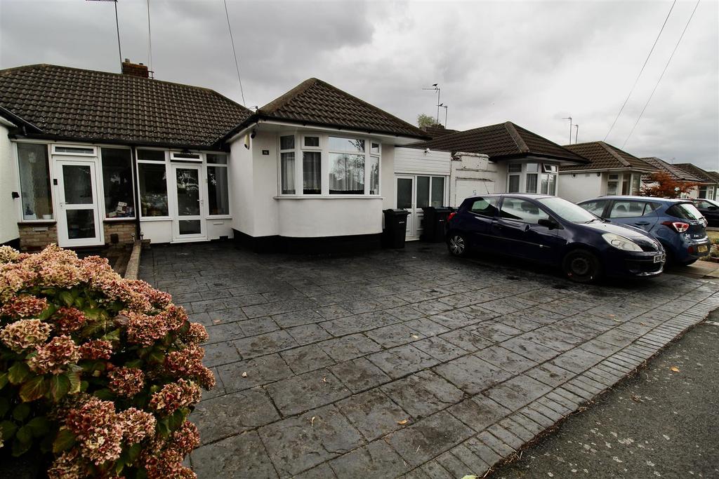 Front Garden/Driveway