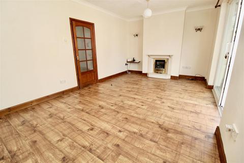 2 bedroom semi-detached bungalow for sale, Heathland Avenue, Birmingham B34