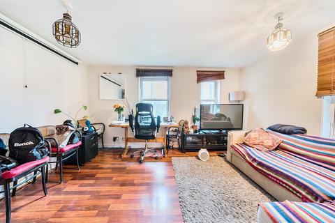 1 bedroom flat for sale, Mawbey Street, London