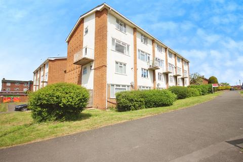 2 bedroom ground floor flat for sale, Crown Way, Leamington Spa