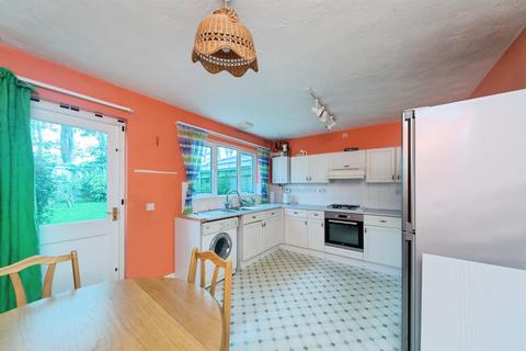 3 bedroom end of terrace house for sale, Hereward Road, Eastbourne