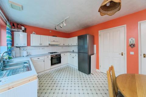 3 bedroom end of terrace house for sale, Hereward Road, Eastbourne