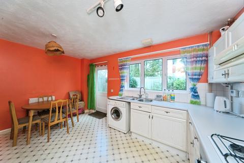 3 bedroom end of terrace house for sale, Hereward Road, Eastbourne