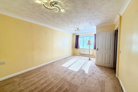 3 bedroom end of terrace house for sale, Hereward Road, Eastbourne