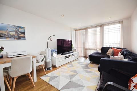 2 bedroom flat for sale, Lynmouth Avenue, Chelmsford