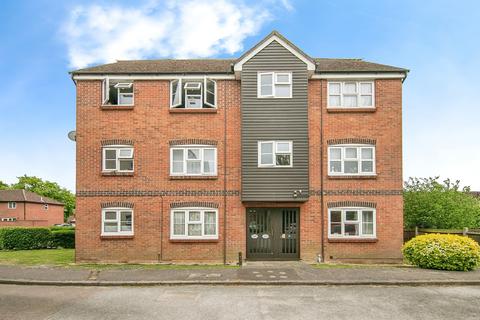 2 bedroom apartment for sale, Harvard Court, Colchester