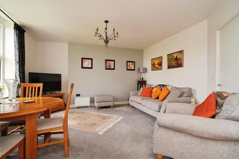 2 bedroom apartment for sale, Browgate, Shipley BD17