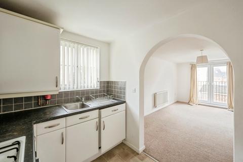 2 bedroom apartment for sale, Primrose Place, Bessacarr, Doncaster