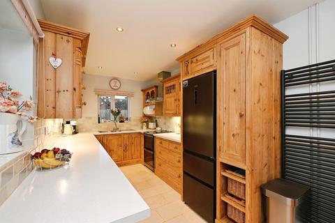 4 bedroom semi-detached house for sale, Cheney Hill, Heacham, King's Lynn