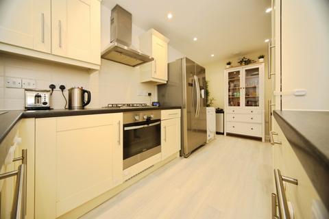 undefined, Oakley Gardens, Luton