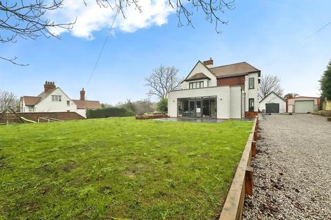 5 bedroom detached house for sale, Elkesley Road, Meden Vale, Mansfield