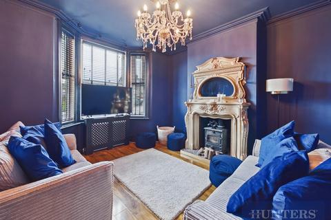 4 bedroom townhouse for sale, Auborough Street, Scarborough