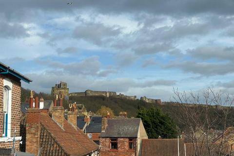 4 bedroom townhouse for sale, Auborough Street, Scarborough