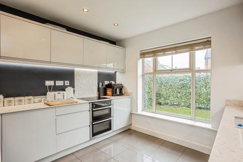 4 bedroom detached house for sale, Henson Close, Blaby, LE8