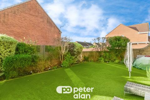undefined, Heol Y Dryw, Rhoose, BARRY