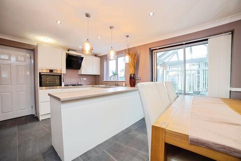 3 bedroom detached house for sale, Westbrook Drive, Rainworth, Mansfield