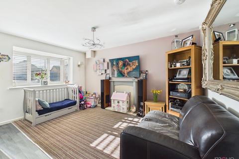 undefined, Oatfield, Gloucester GL2