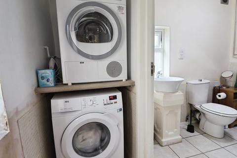 5 bedroom terraced house for sale, Adamsdown Square, Cardiff