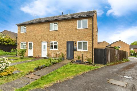 Falcon Way, Ashford