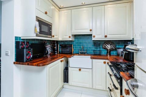 1 bedroom ground floor flat for sale, Upton Park, Slough