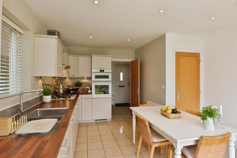 4 bedroom detached house for sale, Clifton Moor, Oakhill, Milton Keynes