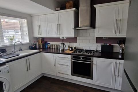 1 bedroom flat for sale, Gleneagles Close, Watford