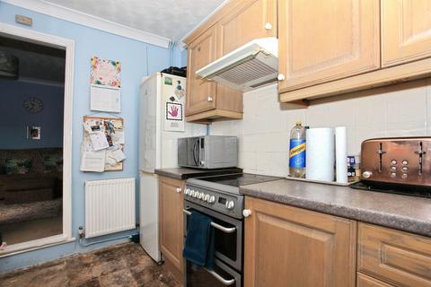 2 bedroom terraced house for sale, Queens Road, Peterborough