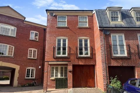 3 bedroom terraced house for sale, Old Mill Close, Tiverton
