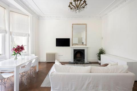 2 bedroom flat to rent, Colville Road, London W11