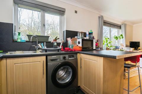 2 bedroom flat for sale, Woodmill Lane, Southampton