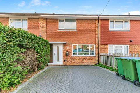 Hythe Crescent, Seaford