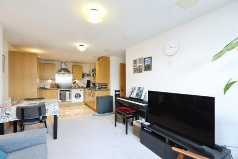 2 bedroom apartment for sale, Metropolitan Station Approach, Watford
