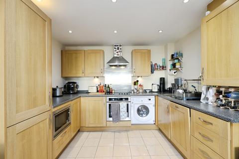 2 bedroom apartment for sale, Metropolitan Station Approach, Watford