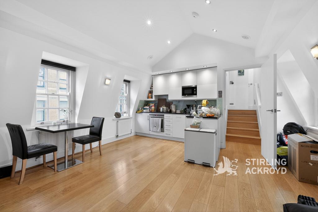 Kitchen/Reception