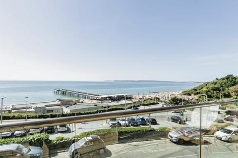 2 bedroom apartment for sale, Marina Close, Boscombe, Bournemouth