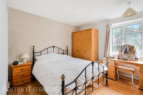 3 bedroom semi-detached house for sale, Springfield Road, Westcott, Dorking