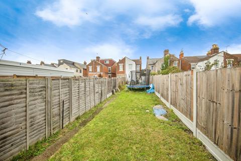 2 bedroom semi-detached house for sale, Harwich Road, COLCHESTER