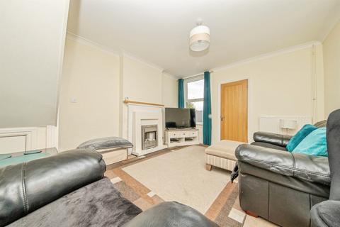 2 bedroom semi-detached house for sale, Harwich Road, COLCHESTER