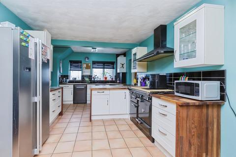 4 bedroom semi-detached house for sale, Aldeby Close, Enderby, Leicester