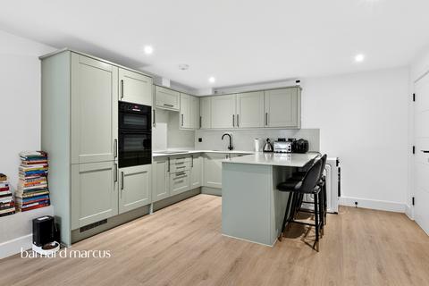 2 bedroom apartment for sale, Villiers Avenue, Surbiton