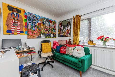 1 bedroom flat for sale, Strover Street, GILLINGHAM